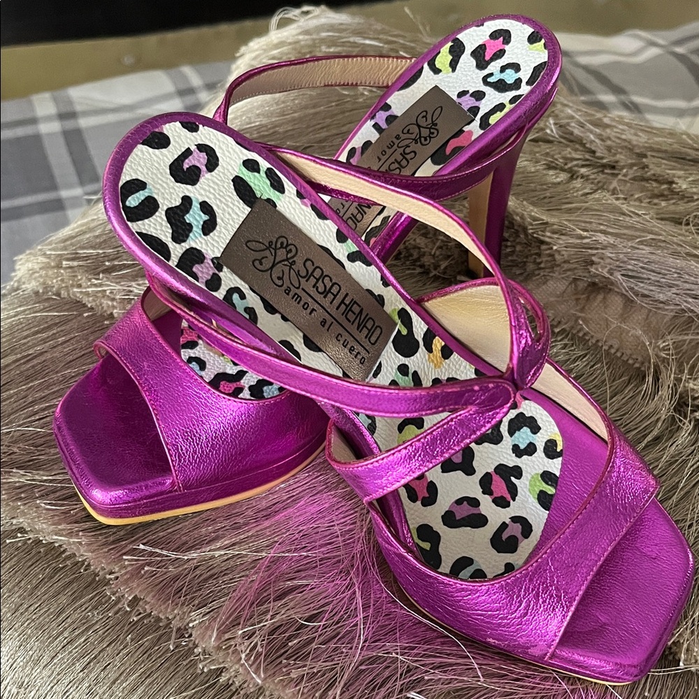 Heels in Vibrant Fuchsia